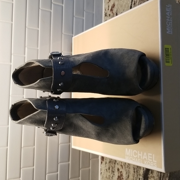 Michael Kors Ailee Open Toe Suede Boots - Picture 2 of 4